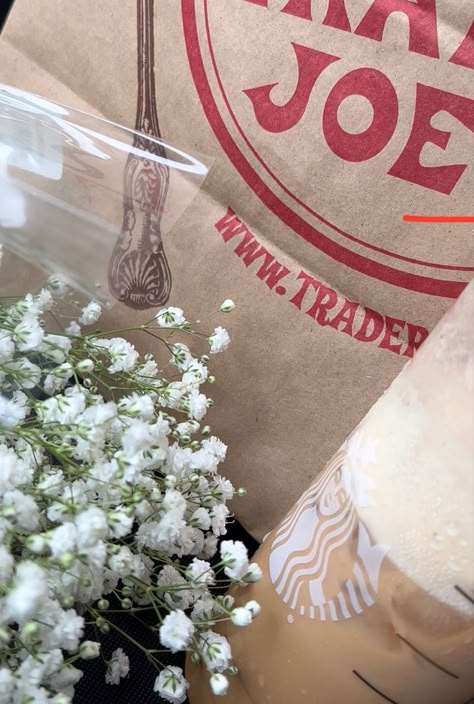 Trader Joe Aesthetic, Aesthetic Trader Joes, Trader Joes Aesthetic, Riley Aesthetic, Target Aesthetic, Coffee Mood, Ideal Life, Story Art, Silver Cloud