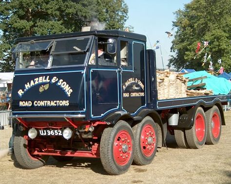 Steam Lorries etc | Smokstak® Antique Engine Community Road Building, Steam Tractor, Traction Engine, Old Lorries, Old Tractors, Classic Truck, Abandoned Cars, Big Rig Trucks, Steam Engines