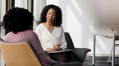 Here’s how to make the search a bit easier. The post 4 Tips to Find a Black or Latinx Therapist appeared first on HealthiNation. Most Stressful Jobs, Psychiatric Nurse Practitioner, Stressful Job, Psychiatric Nursing, Talk Therapy, Psychology Degree, Behavioral Science, Clinical Psychologist, Personality Disorder