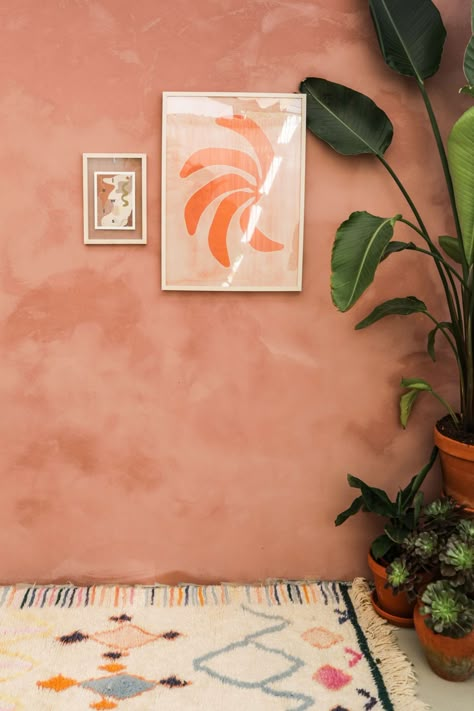 Pink Lime Wash, Lab Paint, Lime Wash Walls, Modern Mexican Home, Limewash Walls, Peach Walls, Moroccan Wall, Washing Walls, Peach Fuzz