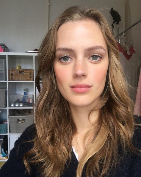 << Good morning! ☀🍓☕ >> New York, New York Instagram, May 11th, 2018 Morning New York, 80s Actresses, New York Instagram, Good Morning New, Esther Heesch, Frida Gustavsson, New York New York, Woman Face, Good Morning