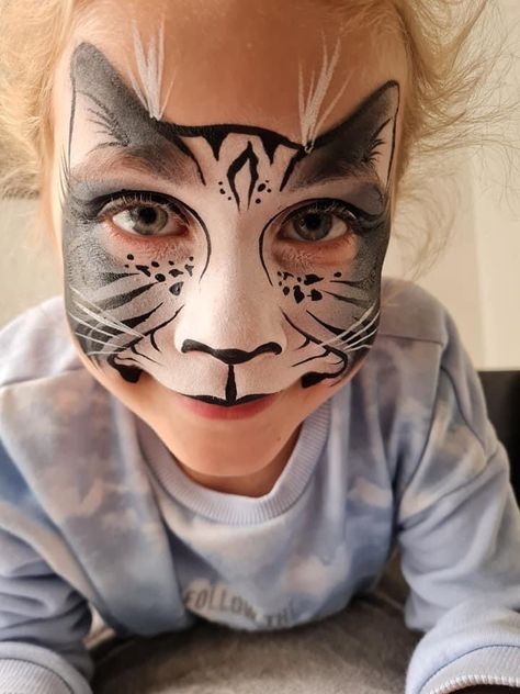 Kitten Face Paint, Camping 2023, Kitty Face Paint, Animal Makeup, Cat Drawing Tutorial, Kitten Birthday, Kids Face Paint, Boy Cat, Cat Kids