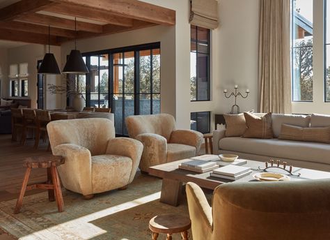 Mountain Ranch Home, Timber Dining Table, Light And Dwell, Dark Countertops, Room Vibes, Mountain Ranch, Rustic Retreat, Ranch Home, Central Oregon