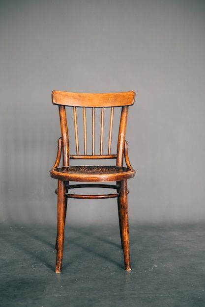 Vintage Wooden Chair, Old Wooden Chairs, Chair Wooden, Chair Design Wooden, Beach Background Images, Vintage Chair, Old Chair, Furniture Design Living Room, Beach Background