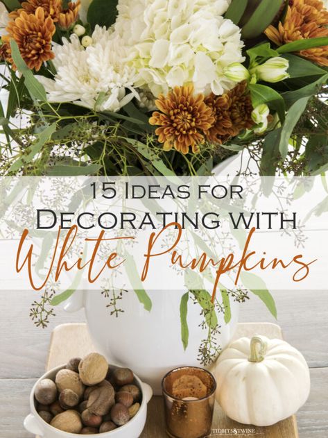 Decorating With White Pumpkins, Decorating With White, White Pumpkin Decor, Fake Pumpkins, Fall Decorating Ideas, Easy Fall Decor, Autumn Display, Pine Cone Decorations, Easy Fall