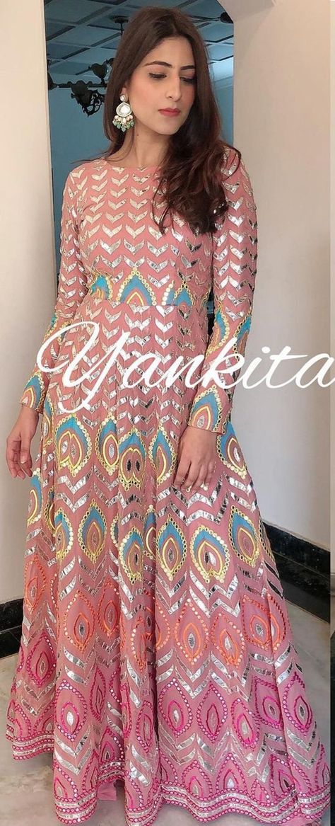 Yankita Kapoor Dresses, Lace Anarkali, Anarkali Party Wear, Bollywood Anarkali, Anarkali Bridal, Party Wear Anarkali, Bridal Anarkali, Peach Gown, Onion Pink