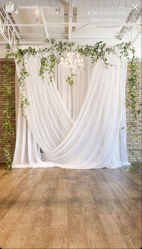 Wedding Draping Backdrop, Sweetheart Table Backdrop, Wedding Drapery, Draping Ideas, Wedding Draping, Wedding Alters, Sweetheart Table Wedding, Wedding Decoration Ideas, Indoor Wedding Ceremonies