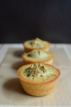 Pistachio Financiers, Financiers Recipe, Friands Recipe, Financier Recipe, Financier Cake, Pistachio Recipes, Tea Cakes Recipes, Afternoon Tea Recipes, Easter Dinner Recipes