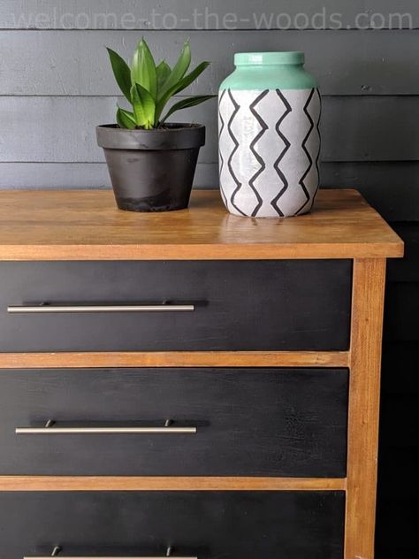 Modern DIY Dresser Redo - welcome to the woods Wood Dresser Painted Drawers, Masculine Dresser Makeover, Small Dresser Makeover, Wood Dressers Makeover, Dresser Remodel, Cheap Office Decor, Wood Chest Of Drawers, Dresser Redo, Black Drawers