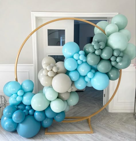 Blue Green Purple Balloon Garland, Circle Arch Balloon Garland, Circle Arch With Balloons, Business Balloons, Birthday Event Ideas, Circle Balloon Arch, Balloon Inspiration, Teal Balloons, Balloon Template