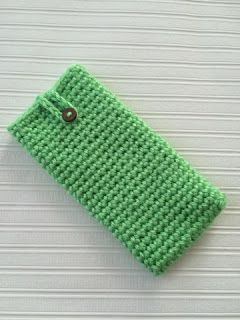 Easy Presents, Crochet Eyeglass Cases, Eyeglass Cases Pattern, Crochet Glasses, Crochet Phone Case, Customer Quotes, Iphone Pouch, Scrap Yarn Crochet, Crochet Phone Cases