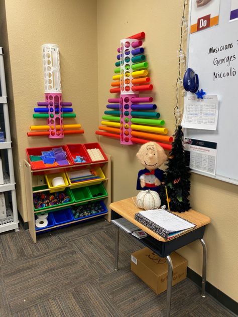 Music Classroom Storage Ideas, Music Displays Classroom, Boomwhacker Storage, Elementary Music Classroom Setup, Music Classroom Ideas, Band Classroom, Boomwhacker Music, Music Classroom Organization, Music Room Organization