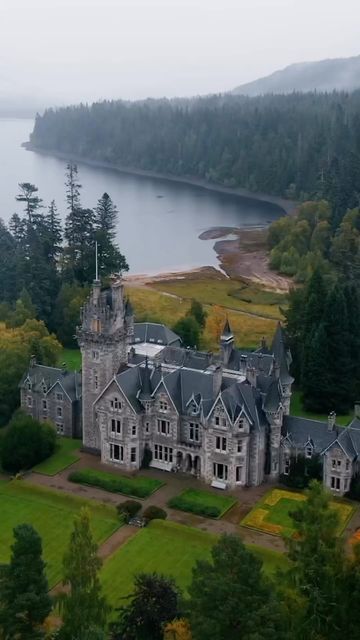 Ardverikie House, Queen Victoria And Prince Albert, Highlands Castle, Castle Exterior, Scottish House, Victoria House, Royal Couple, Castles In Scotland, Scotland Castles