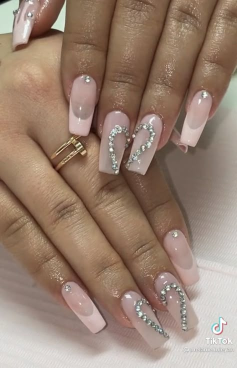 Crystal French Nails, Heart Nails Gems, Nails With Heart Gems, Acrylic Nails Heart Gems, Rhinestone Heart Acrylic Nails, Pink Nails With Rhinestones Heart, Pink Crystal Nails, Silver And Pink Nails, Diamond Pink Nails