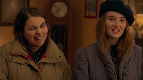 Booksmart (2019) Booksmart Movie, Screenplay Ideas, Father And Girl, Broad City, Teen Movies, Woman Movie, Girl Movies, Film School, Olivia Wilde