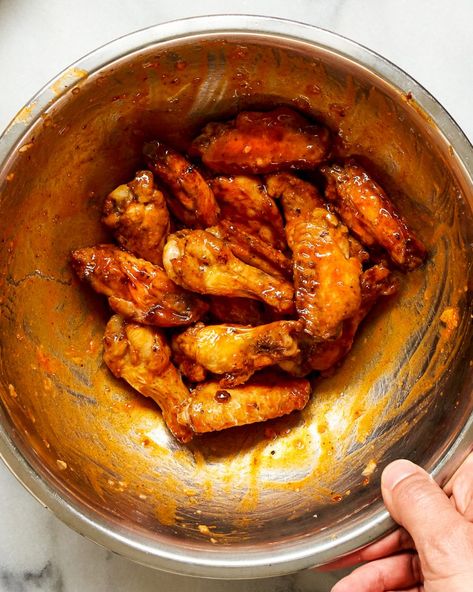 Hot Honey Garlic Wings - Paleo | PrimalGourmet Hot Honey Garlic Wings, Hot Honey Garlic Sauce, Hot Honey Garlic Wing Sauce, Prometabolic Recipes, Paleo Wings, Primal Gourmet, Garlic Chicken Wings Recipe, Beer With Friends, Hot Sauce Chicken