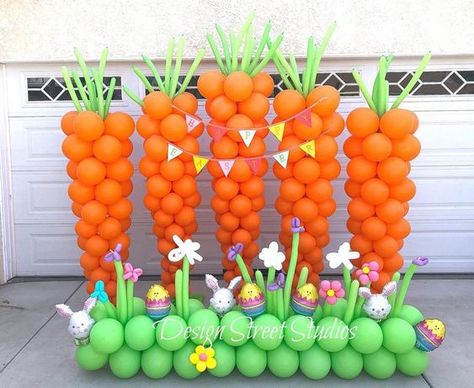 Easter Balloon Decor, Easter Balloons, Easter Theme Party, Deco Ballon, 50 Balloons, Bunny Carrot, Balloon Garland Diy, Easter Event, Green Plain