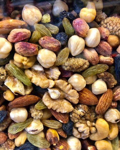 This nut & dried fruit mix is called ‘ajil e moshkel gosha’ in Iran 🇮🇷 it’s enjoyed on Chaharshanbeh Suri “festival of 🔥” festivities on the last Tuesday of the year, before Nowruz, Persian New Year 💚🌾♥️ Dryfruits Photography, Persian New Year, Dried Fruit Mix, Healthy Nuts, Iranian Food, Boost Immunity, Bean Seeds, Dry Fruit, Nuts And Seeds