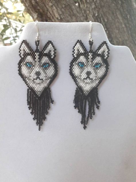 Native American Beadwork Patterns, Dog Earrings, Native American Beadwork, Brick Stitch Pattern, Rainbow Earrings, Beadwork Patterns, Native American Fashion, Beaded Earrings Patterns, Beaded Animals