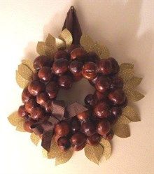 Inspiration | docrafts.com Conkers Craft, Buckeye Crafts, Autumn Crafts, Craft Club, Seasonal Crafts, Christmas Makes, Nature Crafts, On The Ground, Hobbies And Crafts