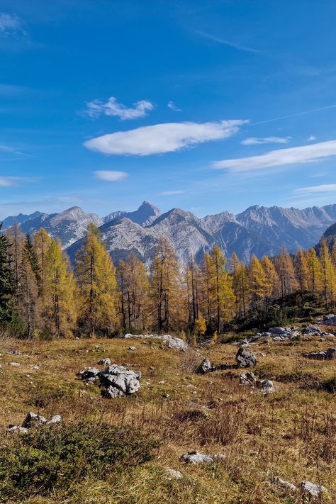 Austrian Alps, Secret Places, Autumn Vibes, Autumn Aesthetic, Something Beautiful, Fall Vibes, Beautiful Landscapes, Austria, Climbing