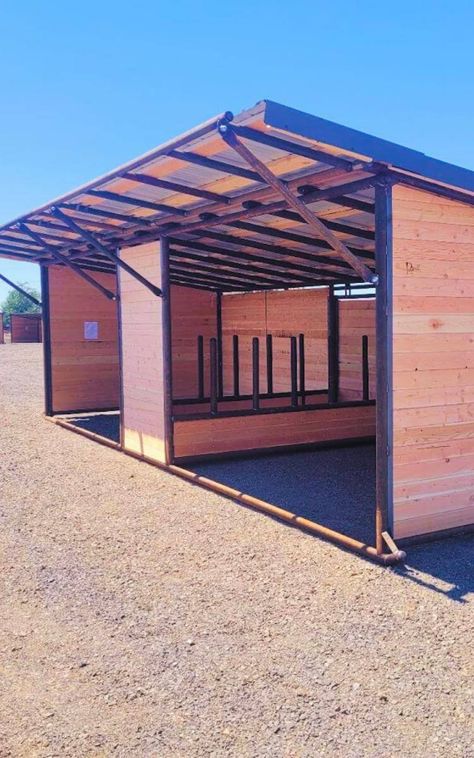 Pacific Northwest Built Livestock Shelters & Barns Cow Shelter Ideas, Horse Shelter Ideas Cheap, Pasture Shelter, Livestock Shelter, Shelter Ideas, Loafing Shed, Portable Shelter, Horse Shelter, Cattle Feed