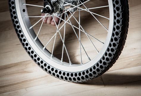 Flat Free Bicycle Tires | Image                                                                                                                                                                                 More Tyre Images, Tire Pictures, Bicycle Safety, Pocket Bike, Bicycle Maintenance, Scooter Girl, Motorcycle Gloves, Bicycle Tires, Bike Tire