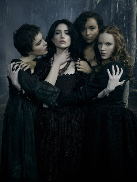 Salem - Mary Sibley and Tituba with Anne and Mercy Salem Series, Vampire Shoot, Mary Sibley, Tamzin Merchant, Salem Tv Show, Janet Montgomery, Group Posing, Regina And Emma, Shane West