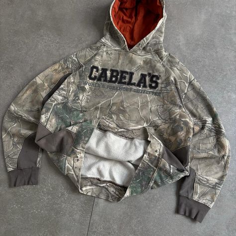 ❌VENDIDO❌ Best Color Combos, Real Tree Camouflage, Baggy Hoodie, Camouflage Hoodie, Womens Sweatshirts Hoods, Carhartt Jacket, Camo Hoodie, Real Tree, Realtree Camo