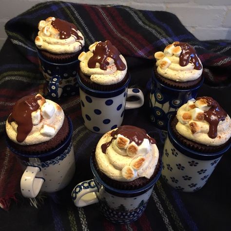 Fireball Hot Chocolate Cupcakes - A Cupcake a Day in May - Cakeophilia Fireball Hot Chocolate, Fireball Cupcakes, Cake Wreck, Caramel Apple Cupcakes, Roasted Marshmallow, Hot Chocolate Cupcakes, Boozy Chocolate, Dark Chocolate Cupcakes, Apple Cupcakes