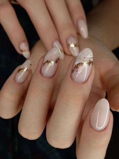 Wedding Nails Gold Flakes, Nails Gold Flakes, Ivory Nails, Bridal Nail Art, Nude Nail Designs, Cute Nail Art Designs, Nails Gel, Cute Nail Art, Neutral Nails