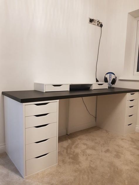 Ikea Alex/Limmon Desk Setup Black Alex Drawers Desk, Alex Ikea Desk, Lagkapten Desk Ideas, Alex Drawer Desk, Ikea L Shaped Desk, Ikea Gaming Desk, Ikea Alex Desk, Gaming Desk Black, Alex Desk