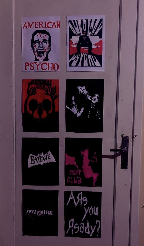 Emo Room, Room Decor Grunge, Locker Decorations, Spooky Stuff, Dorm Inspo, Indie Room Decor, Grunge Room, Room Deco, Room Remodel