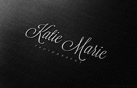 photographer-logo4 Free Logos, Fonts Script, Photographer Logo, Design Fonts, Card Photography, House Names, Business Logos, Service Logo, Favorite Fonts