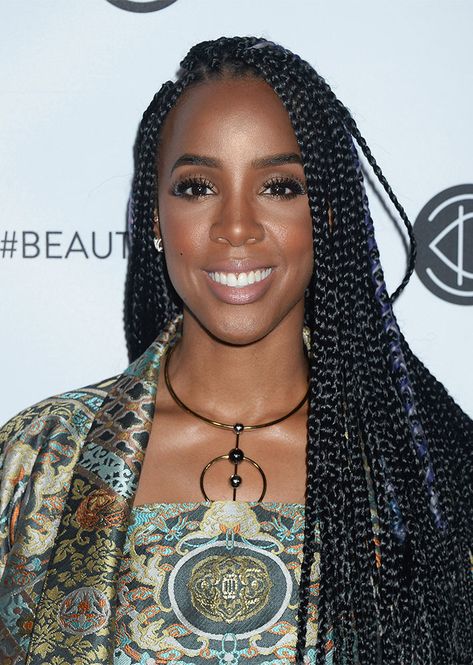 The Best Hairstyles for Oval Faces | Celebrity Hair Ideas and Inspiration at @STYLECASTER: Kelly Rowland Kelly Rowland Braids, Hairstyles For Oval Faces, Curly Braided Hairstyles, Straight Back Cornrows, Basic Hairstyles, Face Hairstyles, Oval Face Shape, Teeny Weeny Afro, Curly Fro