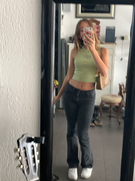 Black And Sage Green Outfit, Light Green Outfit, Sage Green Outfit, Girly Outfit, Green Crop Top, Green Outfit, Green Tops, Girly Outfits, Cropped Top