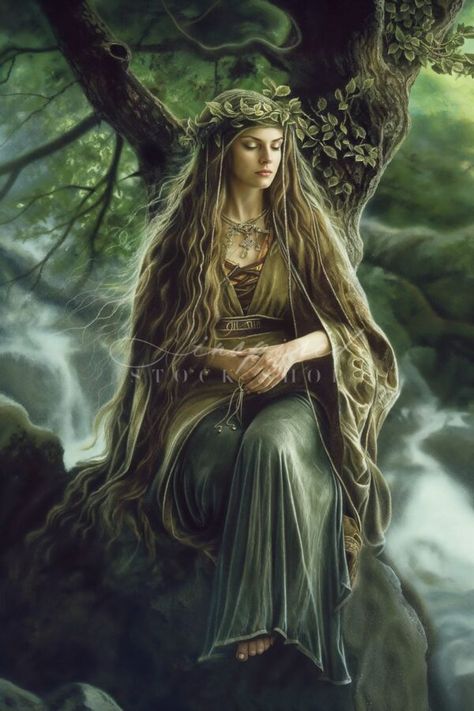 Danu Danu Celtic Goddess, Thrud Goddess, Danu Goddess, Claire Morgan, Celtic Magic, Mists Of Avalon, Celtic Myth, Irish Mythology, Celtic Gods