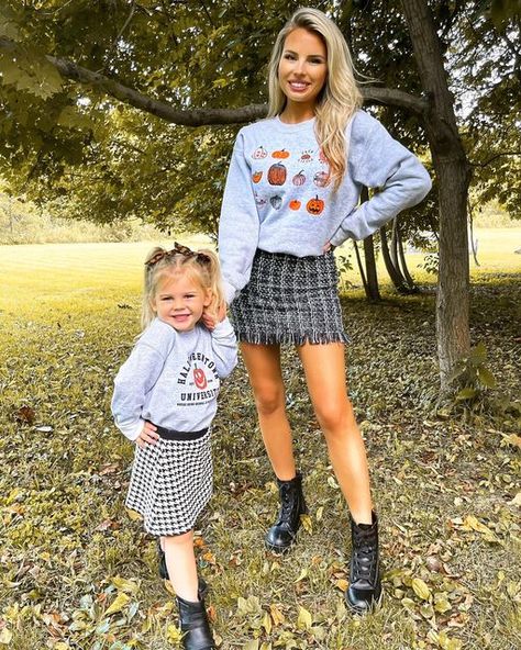 Macy Blackwell, Fall Family Outfits, Get The Guy, Pumpkin Sweatshirts, Fall Kids, Halloween Town, Fall Family, Fall Sweatshirt, Halloween Sweatshirt