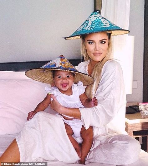 Timing: Khloe gave birth to daughter True seven months ago, days after her boyfriend Tristan Thompson was caught cheating with several women Estilo Khloe Kardashian, Khloe Kardashian House, Kardashian Christmas, True Thompson, Kardashian Sisters, Jenner Kids, Estilo Kardashian, Khloe K