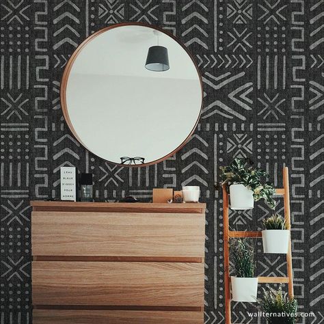 How to choose the right wallpaper fro your home, inspired by African style Mudcloth Decor, Afro Bohemian, Mudcloth Pattern, Horse Bedroom, Gye Nyame, Bohemian Wallpaper, Simple Bedroom Decor, Wall Pattern, African Mudcloth