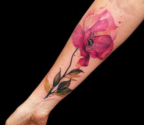 Wild poppy tattoo by Phellipe Rodrigues | Photo 28147 Anemone Flower Tattoo, Watercolor Poppy Tattoo, Colour Tattoo For Women, Poppy Tattoo, Lavender Tattoo, Watercolor Tattoo Flower, Poppies Tattoo, Tattoos For Women Flowers, Birth Flower Tattoos