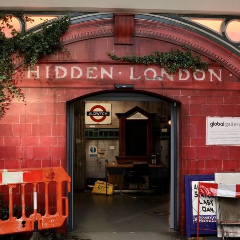 Hidden London exhibition recreates a secret station subterranean world.  #design #building #london London Exhibition, Museums In London, Hidden London, London Underground Stations, London Transport Museum, Disused Stations, Transport Museum, Design Building, Tube Station