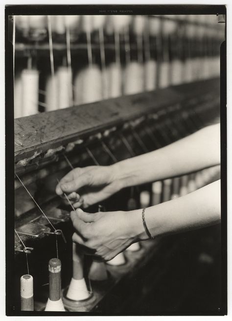 [Highly-skilled worker operating Saco-Lowell machine, Pickett Yarm Mill, High Point, North Carolina] Mill Work, Tennessee Valley Authority, High Point North Carolina, Lewis Hine, Works Progress Administration, Cotton Mill, Still Picture, Photo Maps, College Park