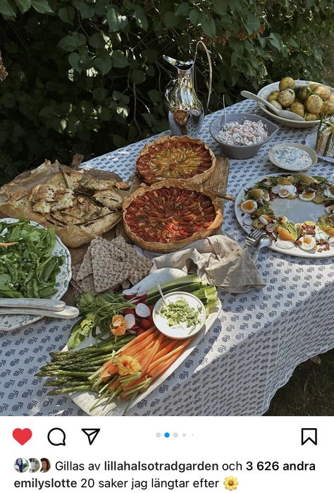 Swedish Midsummer, Swedish Summer, Party Table, Quick Saves