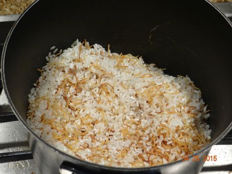 Father in law’s recipe of the Egyptian Calrose Rice… – SCARF GAL FOOD Egyptian Rice Pudding Recipe, Egyptian Rice, Calrose Rice, Persian Cuisine, Middle Eastern Dishes, Egyptian Food, Lebanese Recipes, Ramadan Recipes, Father In Law