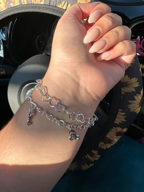 James Avery Heart Bracelet, James Avery Charm Bracelet Aesthetic, James Avery Rings On Hand, James Avery Charm Bracelet Ideas, Charm Bracelet James Avery, James Avery Necklace, James Avery Charm, James Avery Charm Bracelet, James Avery Bracelet