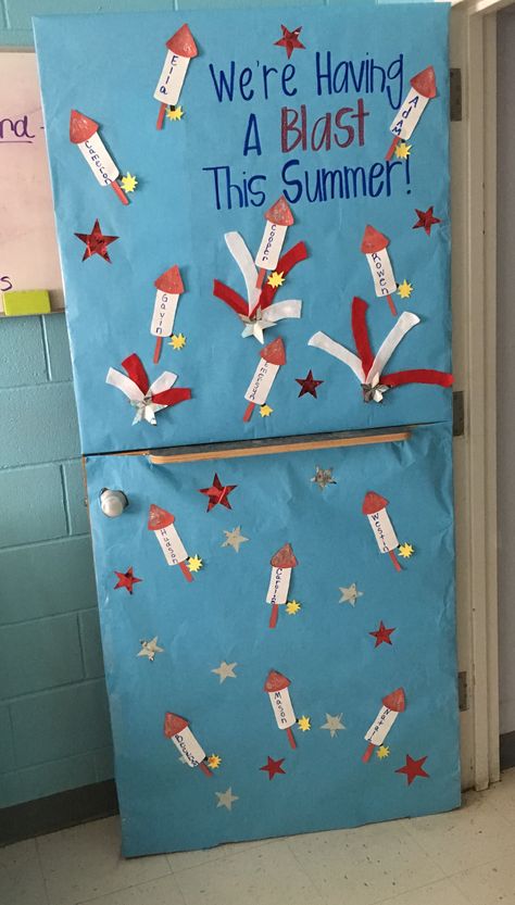 July Daycare Door Theme, July 4th Door Decorations Classroom, July Window Display Ideas Preschool, July Bulletin Boards For Daycare, Fourth Of July Door Decorations Daycare, 4th Of July Classroom Door, July Bulletin Board Ideas Toddlers, Fourth Of July Classroom Door Ideas, Summer Camp Door Decorations