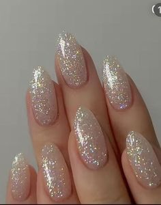 Damas Nails, Silver Nails Glitter, Silver Nails Ideas, Silver Sparkly Nails, Square Summer Nails, Nails By Skin Tone Range, Summer Nails Square, Almond Summer Nails, Grad Nails