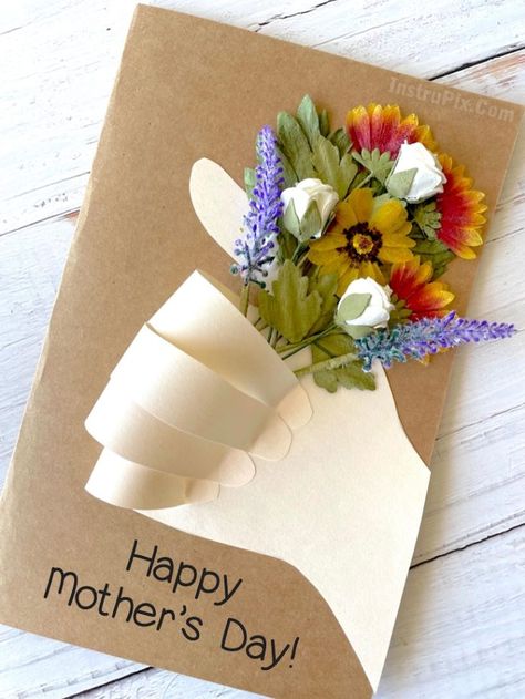 Instrupix - Instructional Pictures Rose Craft, Easy Homemade Gifts, Mother's Day Gift Card, Teachers Day Card, Pinterest Diy Crafts, Mothers Day Crafts For Kids, Paper Rose, Diy Mothers Day Gifts, Cadeau Diy