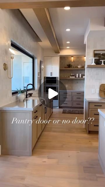 Becki Owens on Instagram: "The other side of our #elevatedviews pantry!  What do you prefer to have a pantry door or no door?? Also don�’t miss the cute doggie water station! 🐶🤍

Build @splitrockcustomhomes" Open Walk In Pantry, Corner Ideas For Kitchen, Pantry With No Door, Pantry No Door, Walk Thru Pantry, Pantry With Sink, Becki Owens Design, Pantry Door Ideas, Water Station